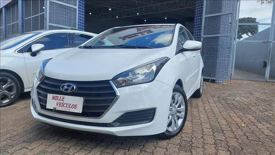HYUNDAI HB20 1.6 COMFORT PLUS 16V FLEX 4P AUTOMÁTICO